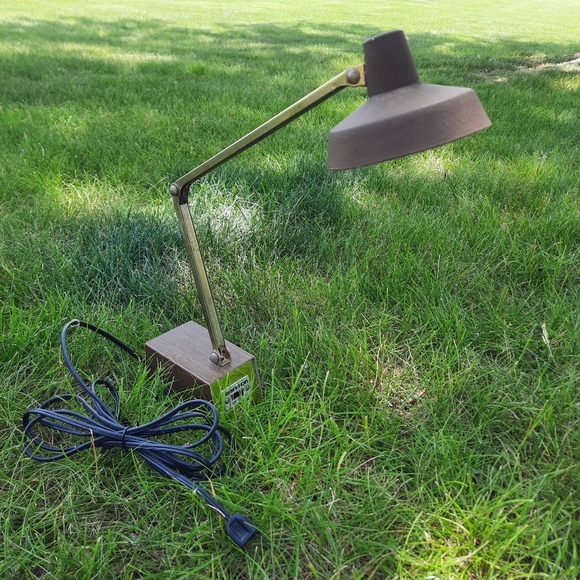 Vintage MCM Tensor Industrial Mini Metal Faux Wood Adjustable Desk Task Lamp - Picture 1 of 14
